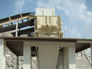 反擊式破碎機性能有哪些？