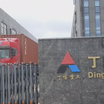 發(fā)上海高效破碎式磨粉機PCL4012-90二臺！